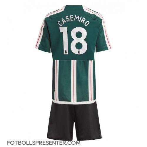 Manchester United Casemiro #18 Bortatröja Barn 2023-24 Kortärmad (+ korta byxor)